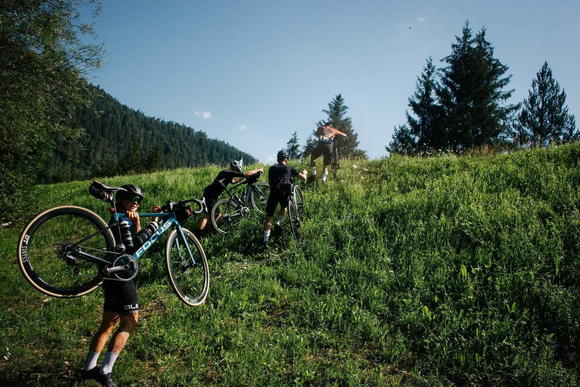 Des détours par le vert Sur la route avec l’Izalco Max
