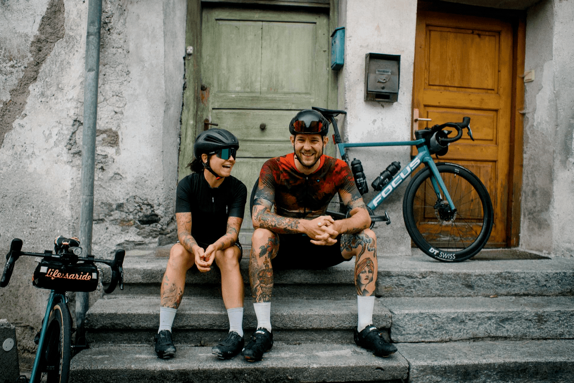 Izalco Max FOCUS Bikes Périple entre copains sur vélos de route