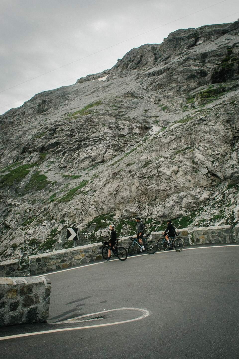 Périple en vélo de route Izalco Max Vue panoramique prise de la route